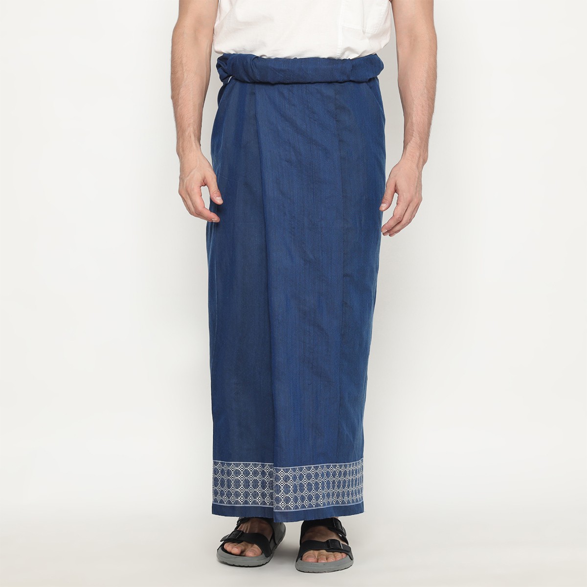 Hugo Saroong 002 Blue