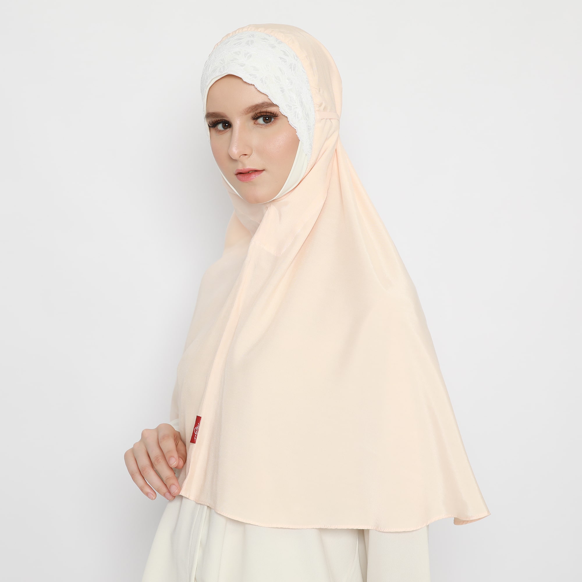 Damour 096 Beige