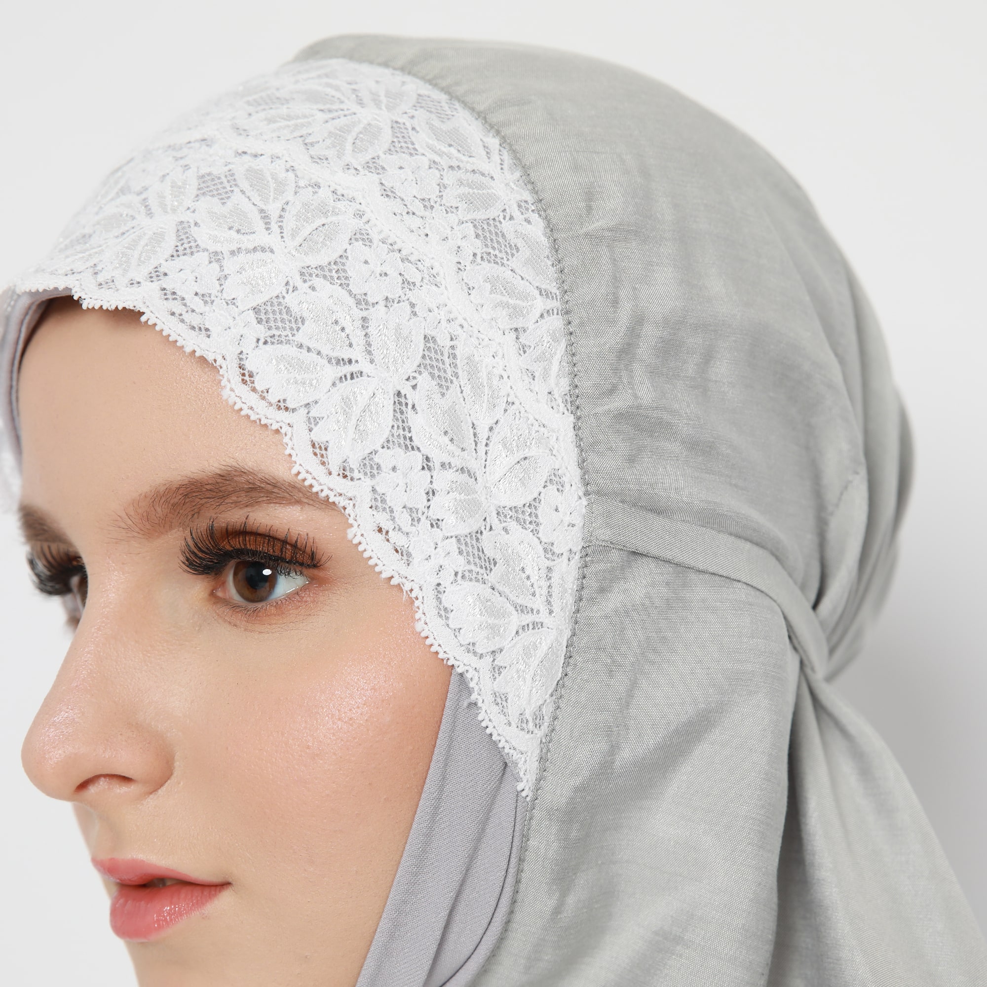 Damour 096 Grey