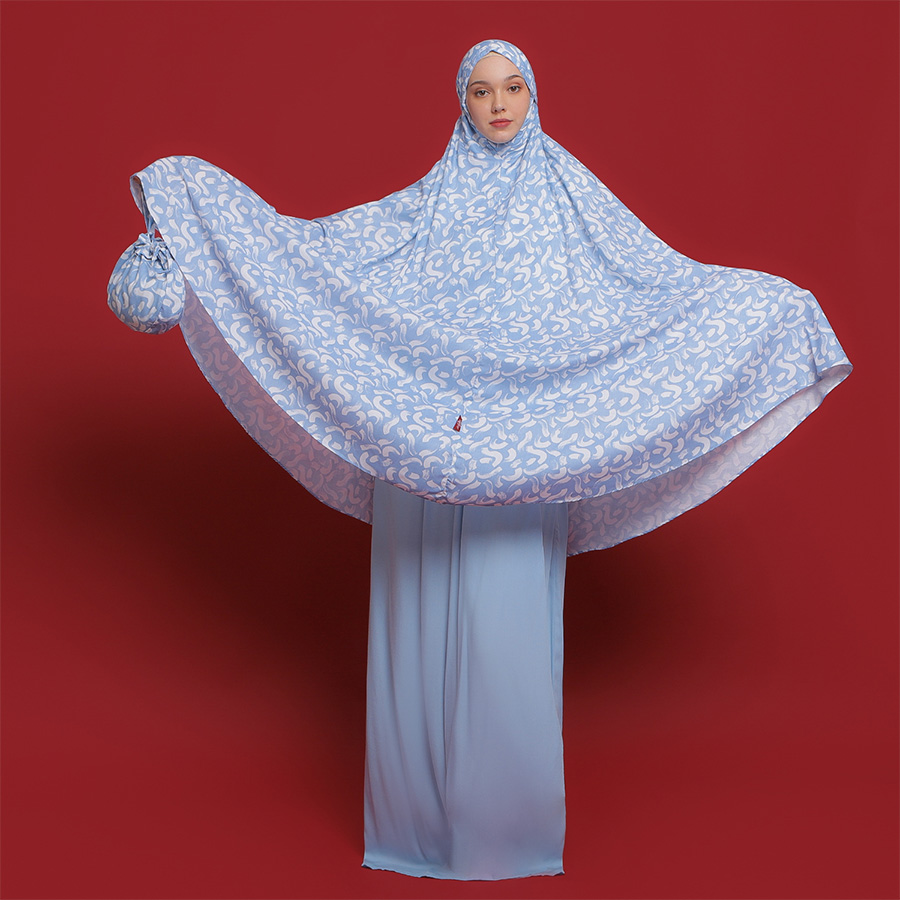 Tiara 525 Blue