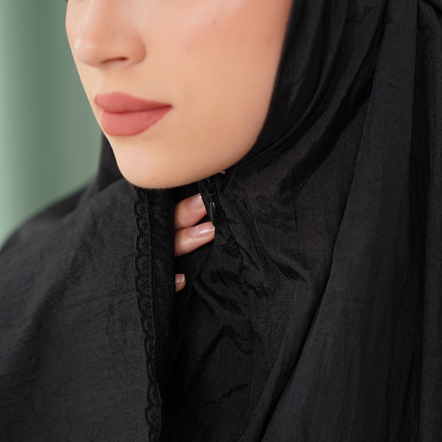 Tiara 534 Black