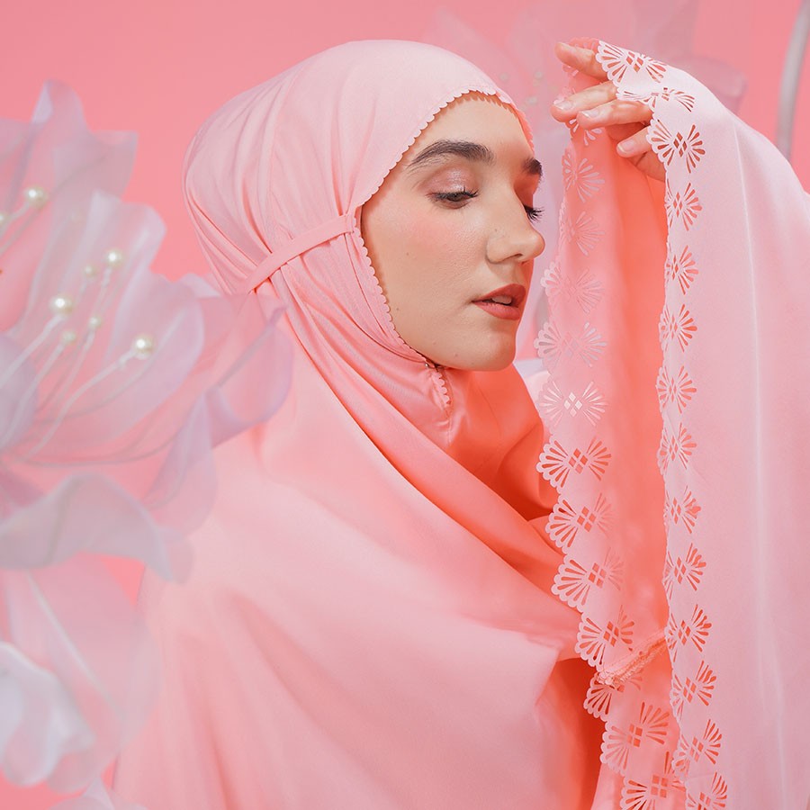 Tiara 532 Peach
