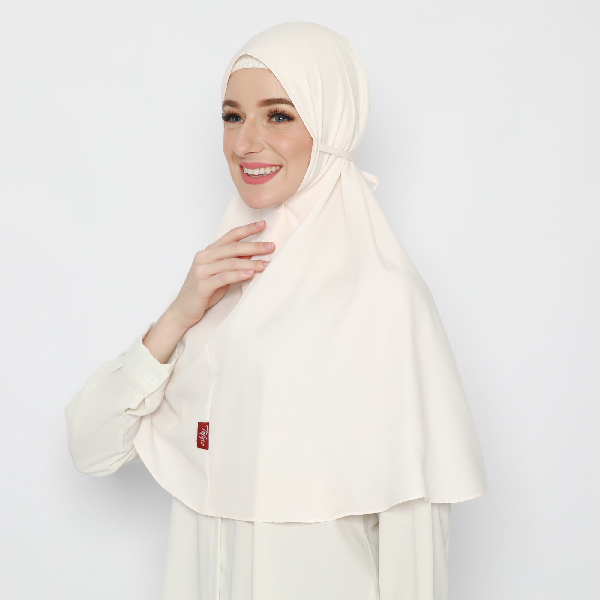 Damour 090 Beige