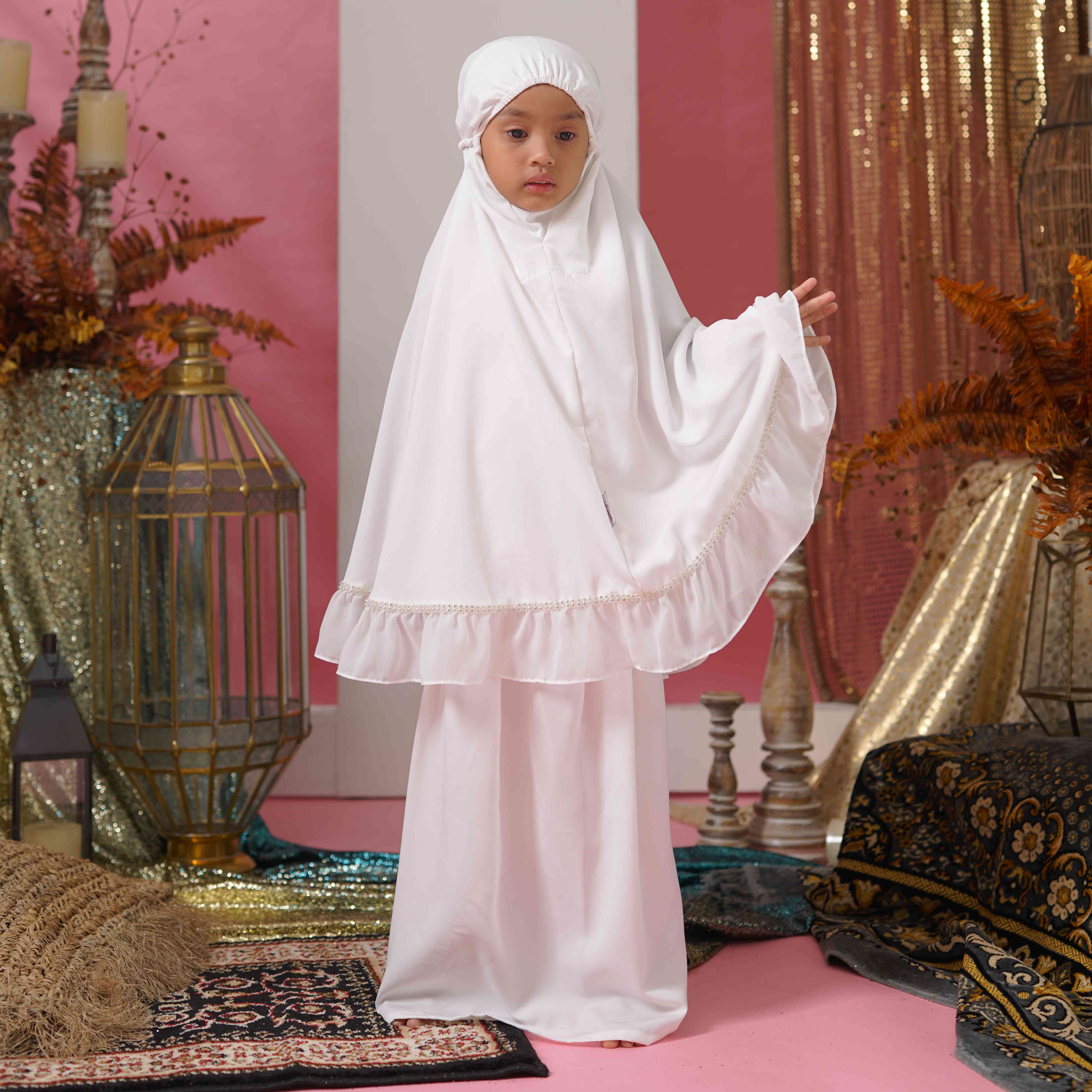 Tiara 450 Broken White Toddlers