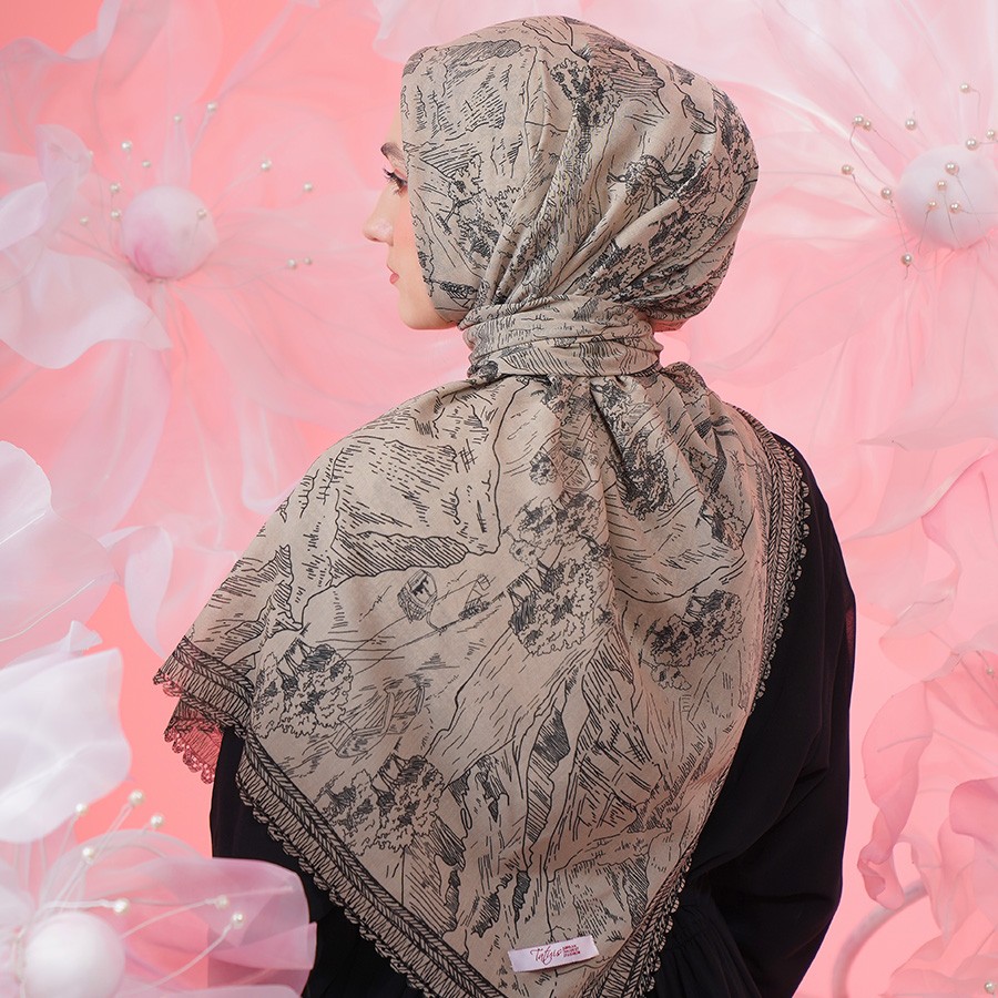 Damour 103 Brown