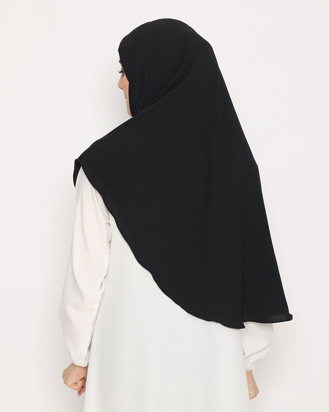D'Amour 090 Black