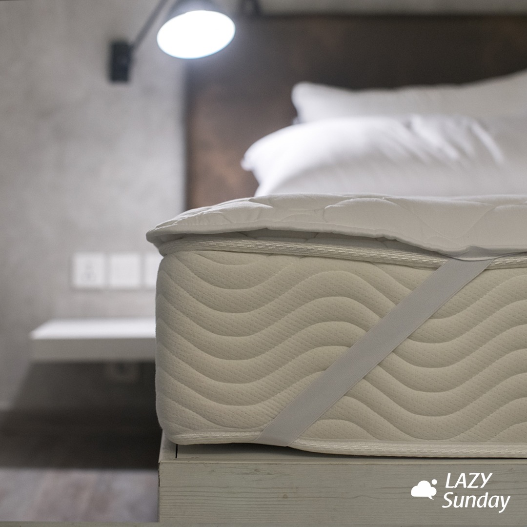 Mattress Protector - Microfiber Goose Feel - LAZY Sunday