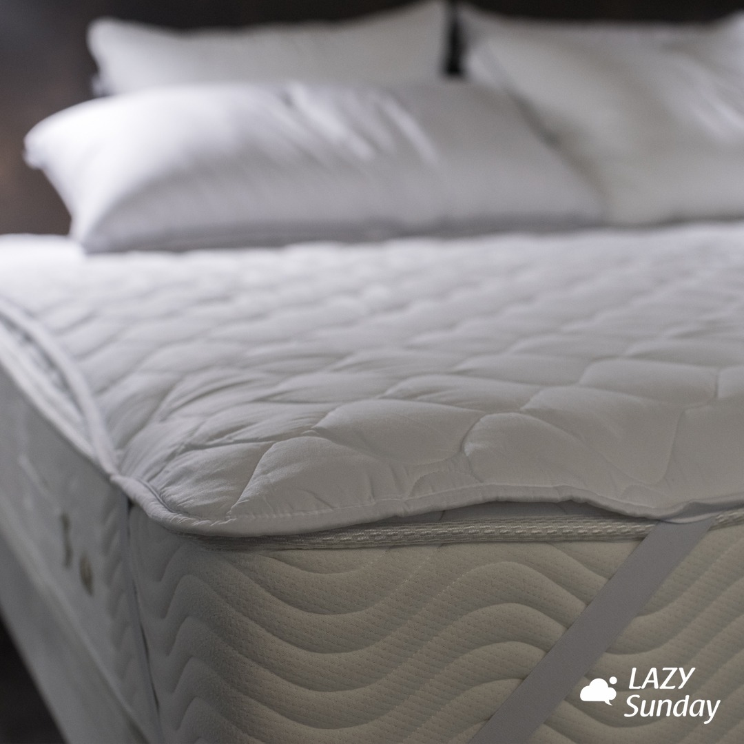 Mattress Protector - Microfiber Goose Feel - LAZY Sunday