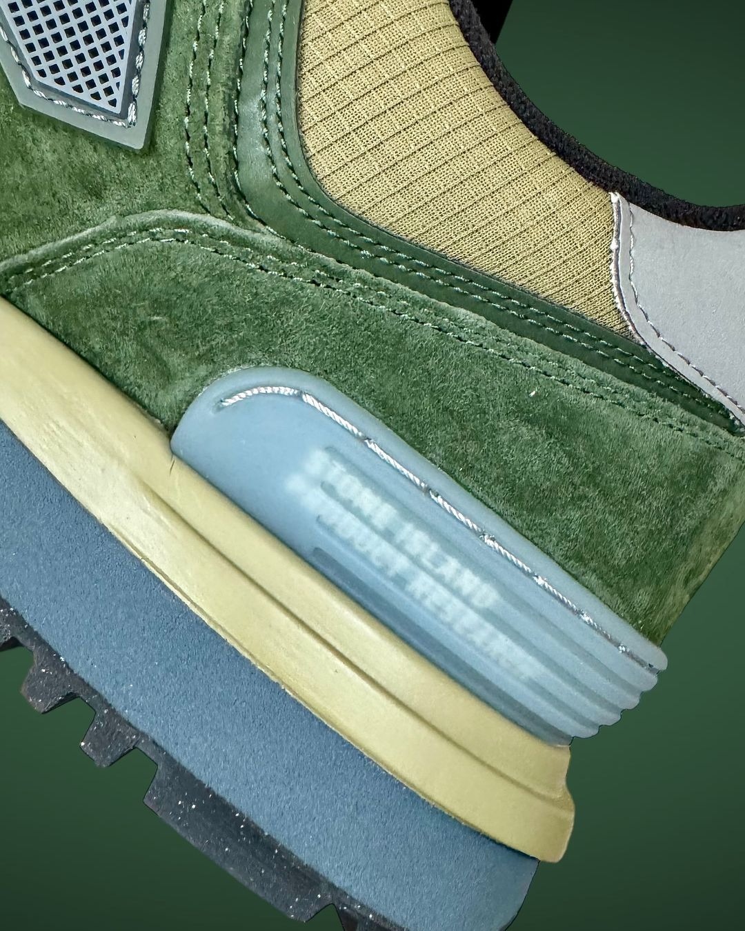 NEW BALANCE 574 X STONE ISLAND "DARK GREEN"