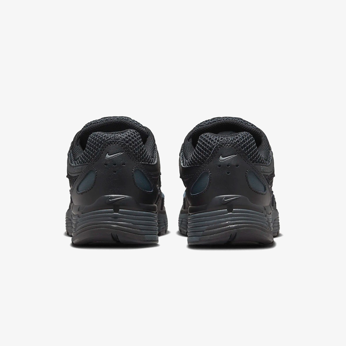NIKE P-6000 - TRIPLE BLACK