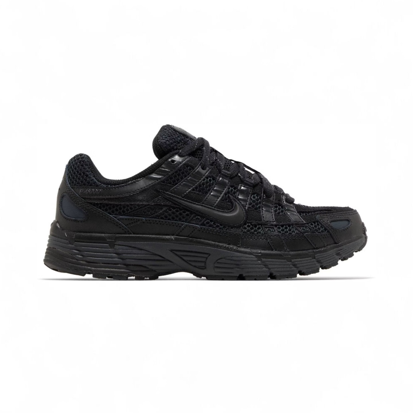NIKE P-6000 - TRIPLE BLACK