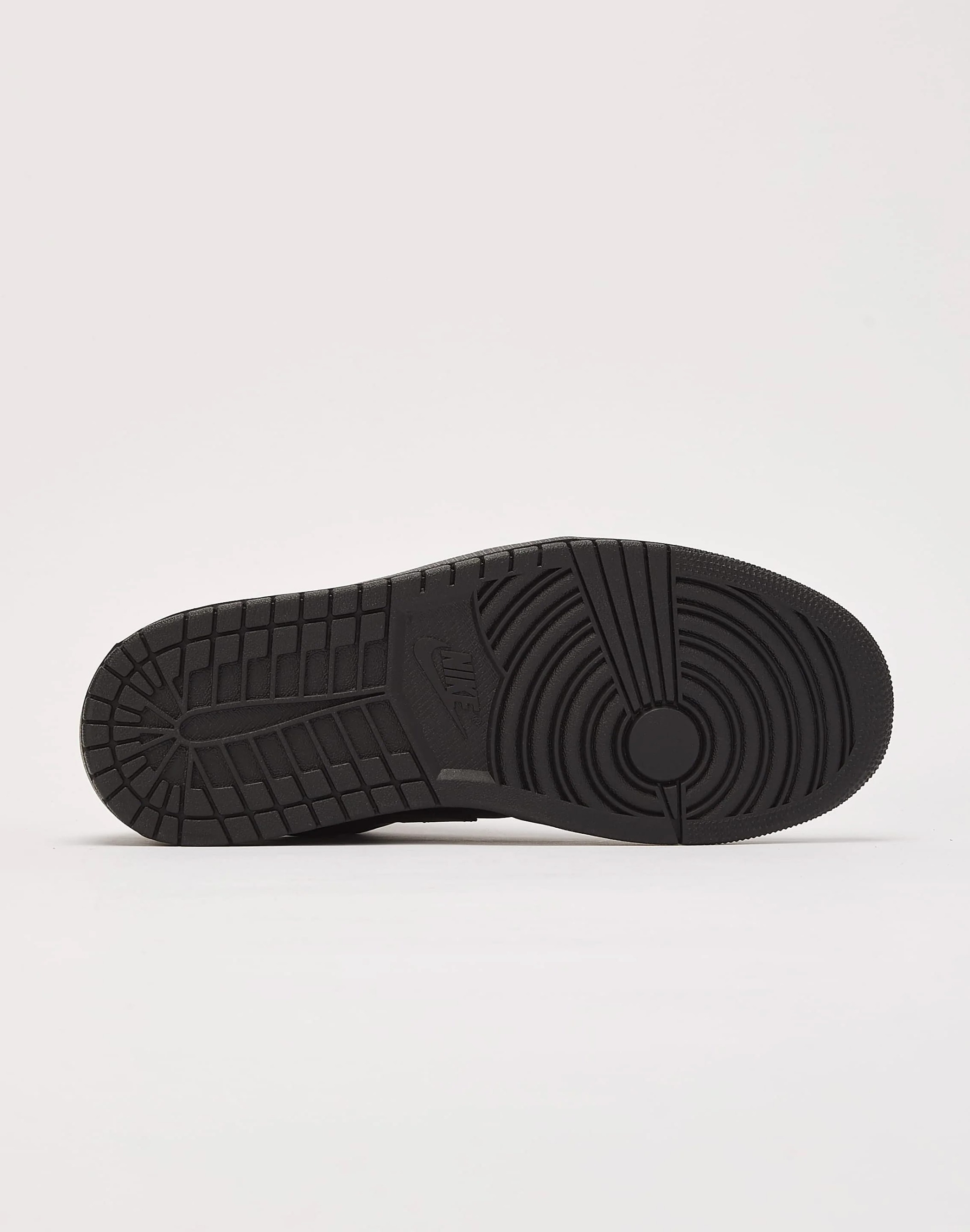 NIKE AIR JORDAN 1 LOW - TRIPLE BLACK