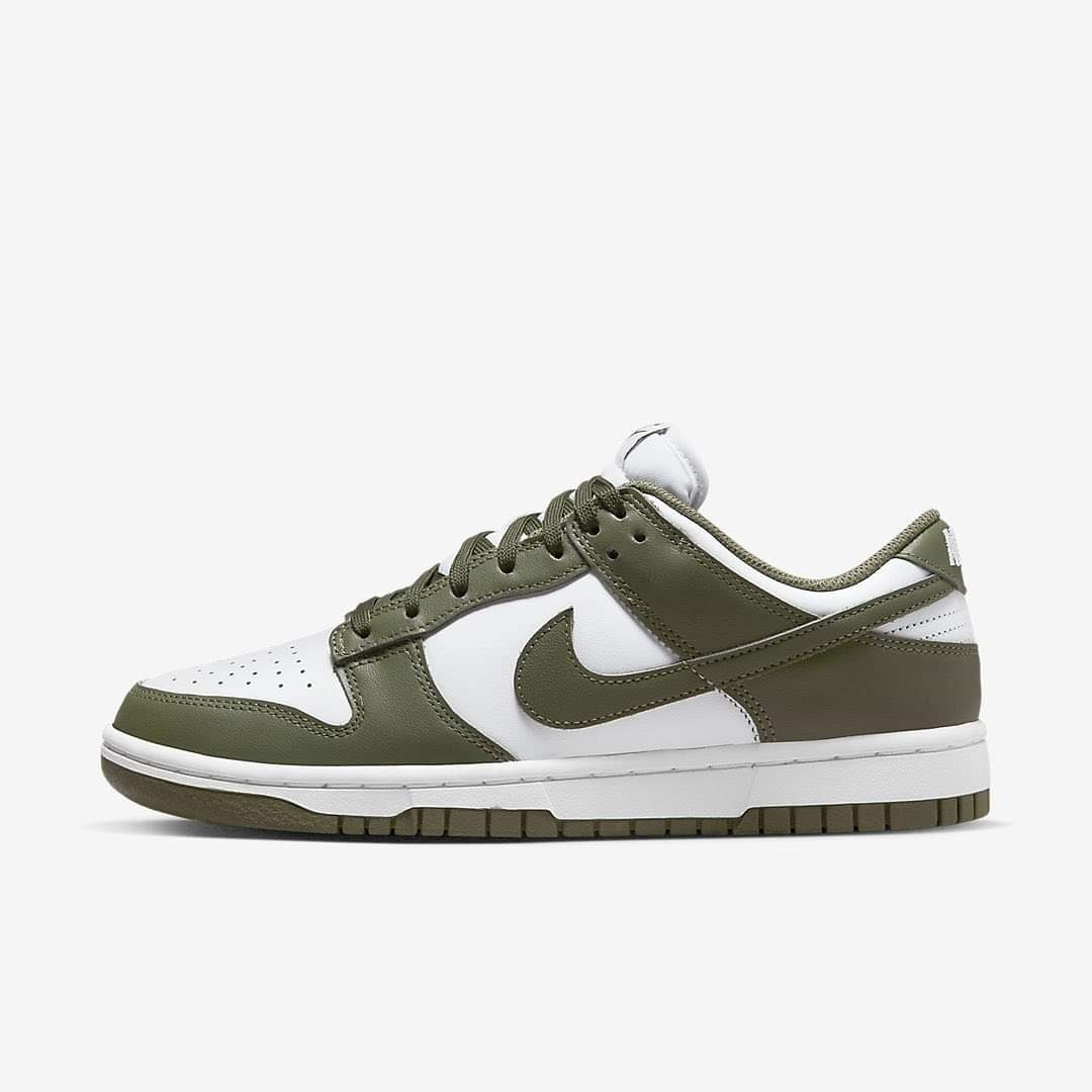 NIKE SB DUNK LOW "MEDIUM OLIVE"