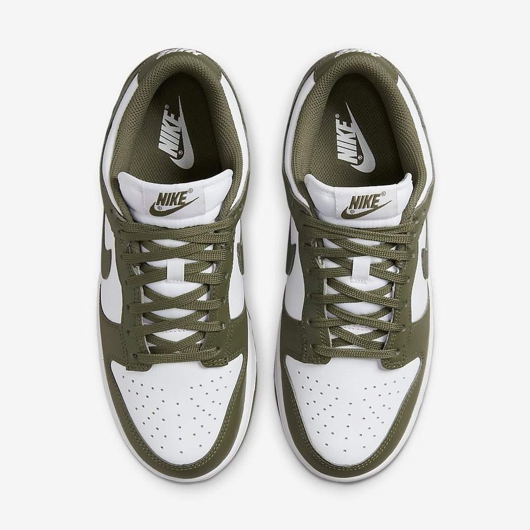 NIKE SB DUNK LOW "MEDIUM OLIVE"