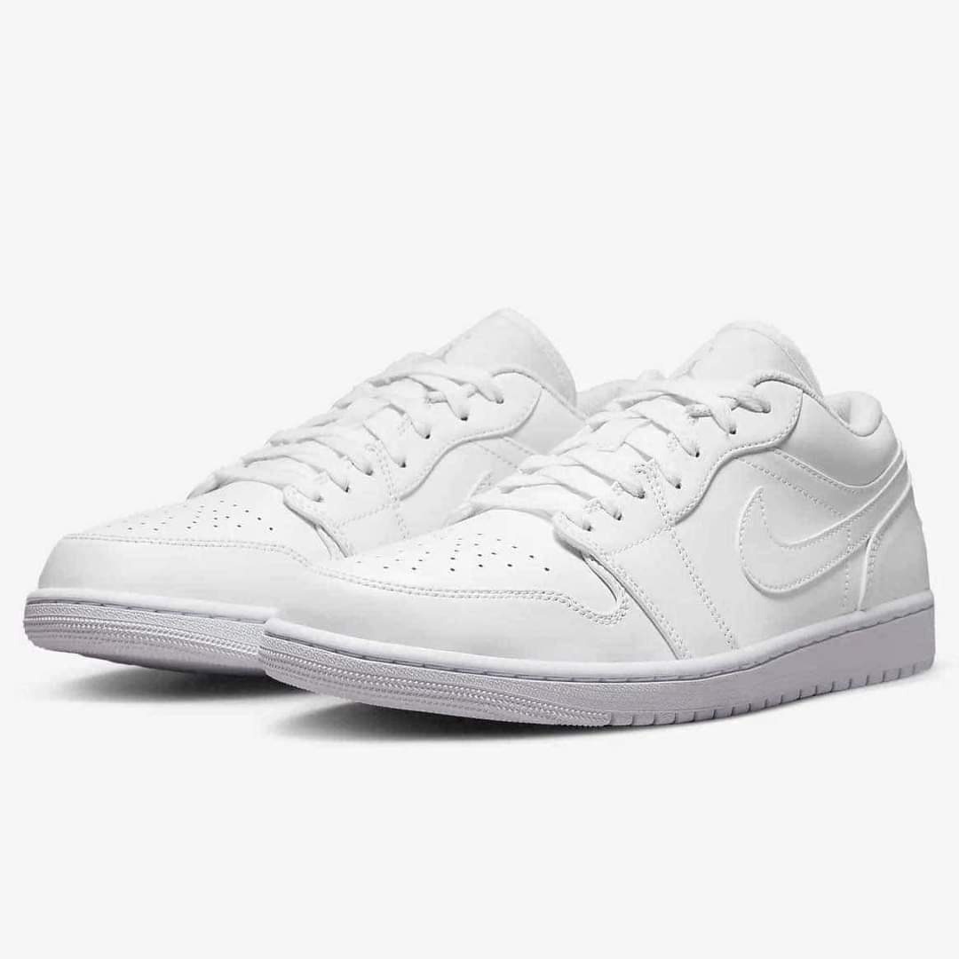 NIKE AIR JORDAN 1 LOW - TRIPLE WHITE