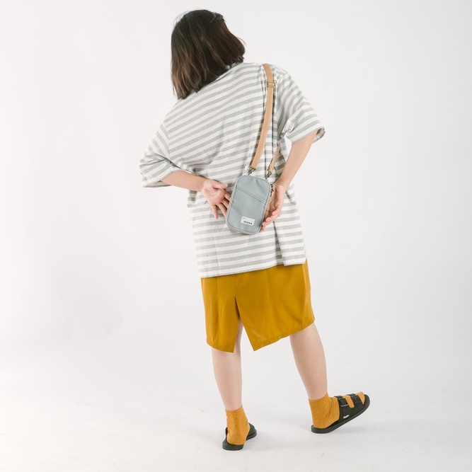 Evroa Polka Sling Phone - Light Grey