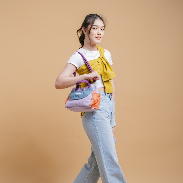 Evroa Clay Sling Bag