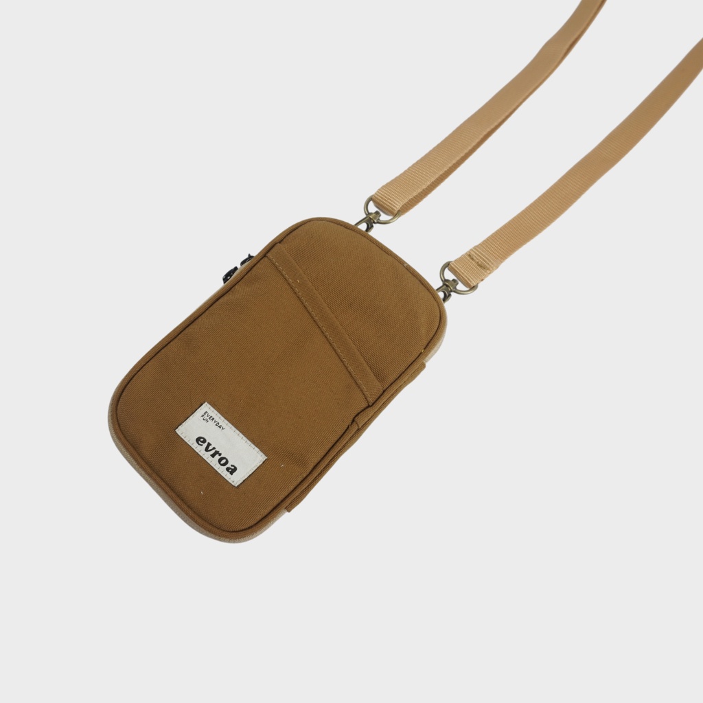 Evroa Polka Sling Phone - Cocou