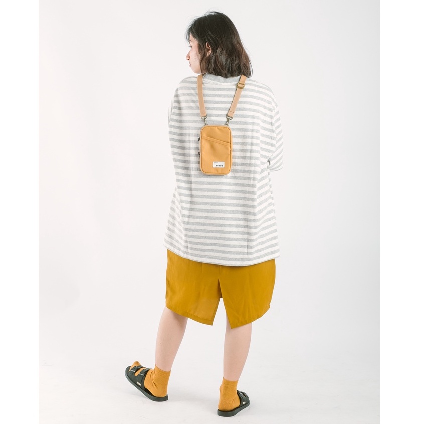 Evroa Polka Sling Phone - Honey