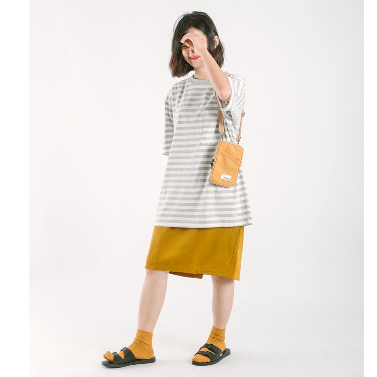 Evroa Polka Sling Phone - Honey