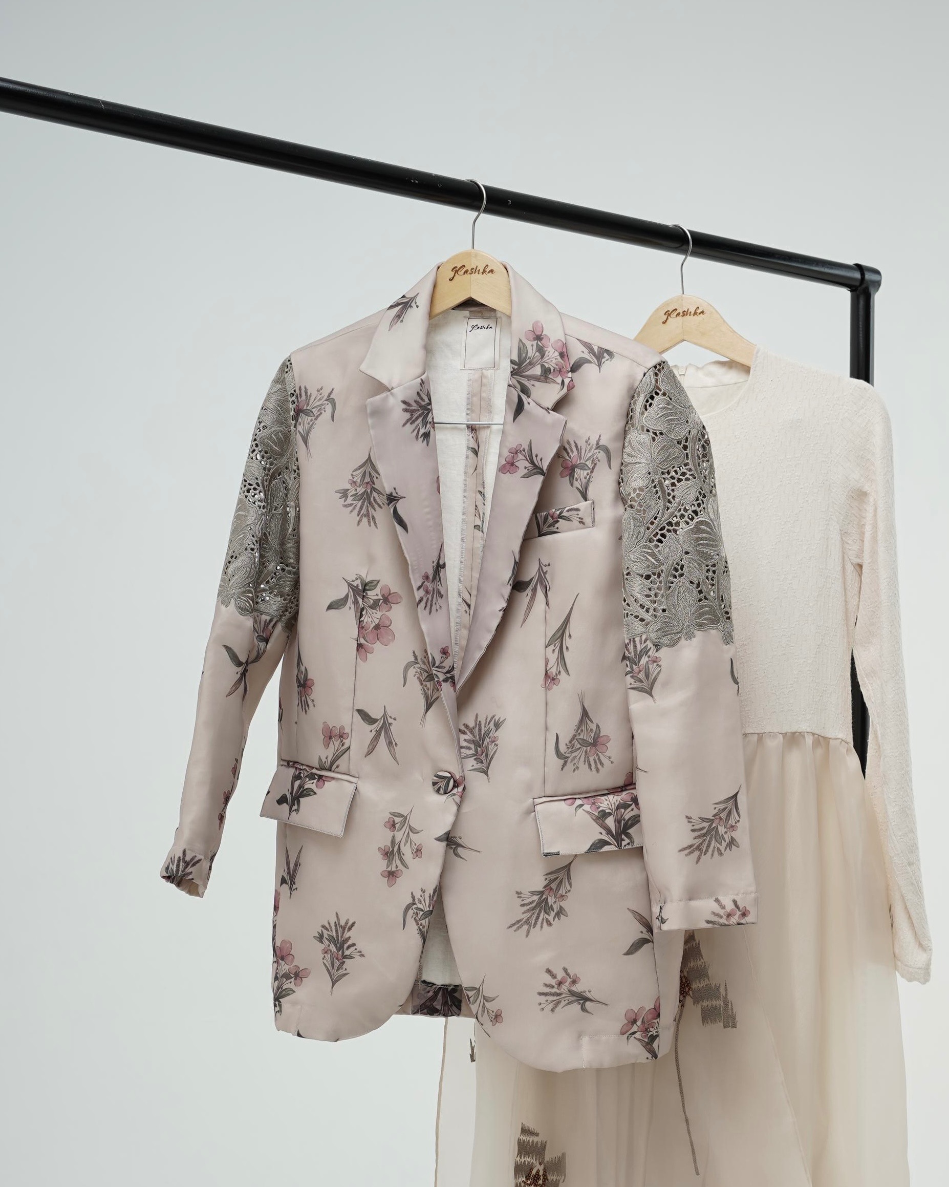 Sura Blazer