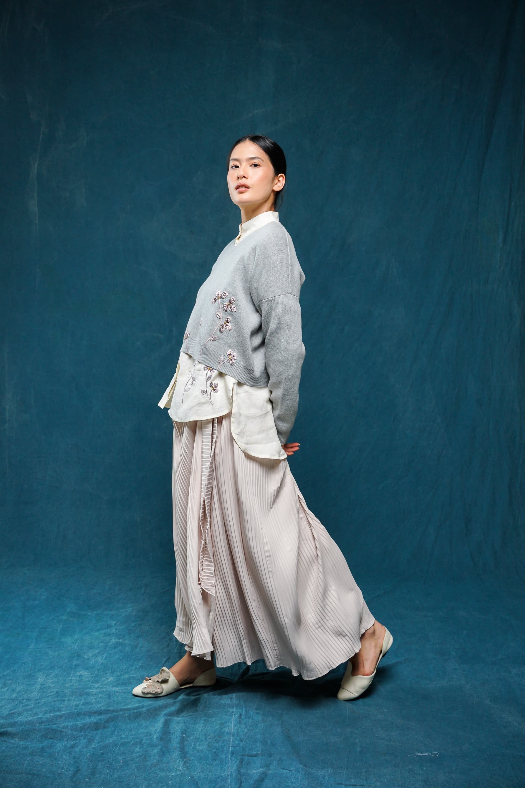 Embroidery Sabine set