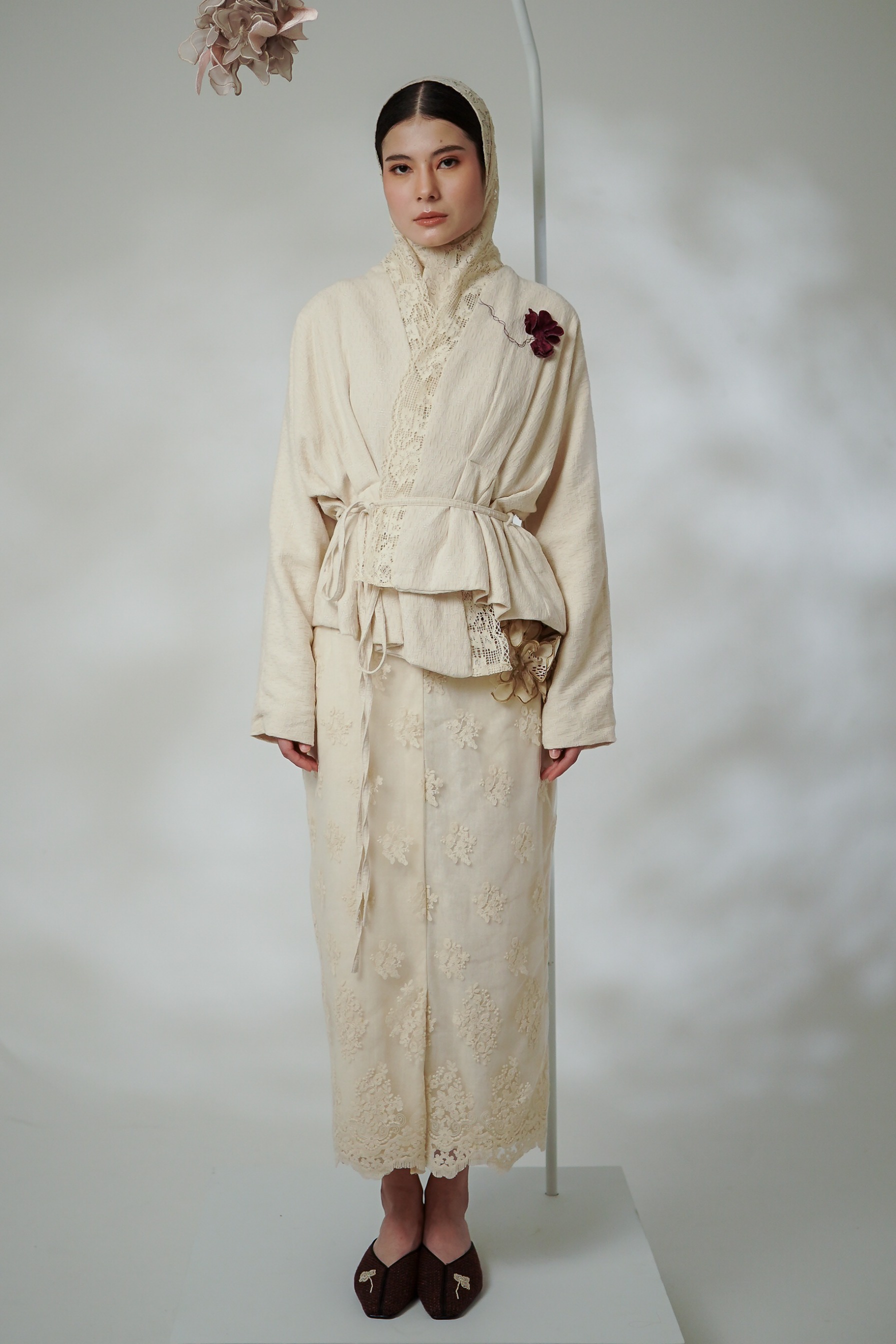 Rona Outer