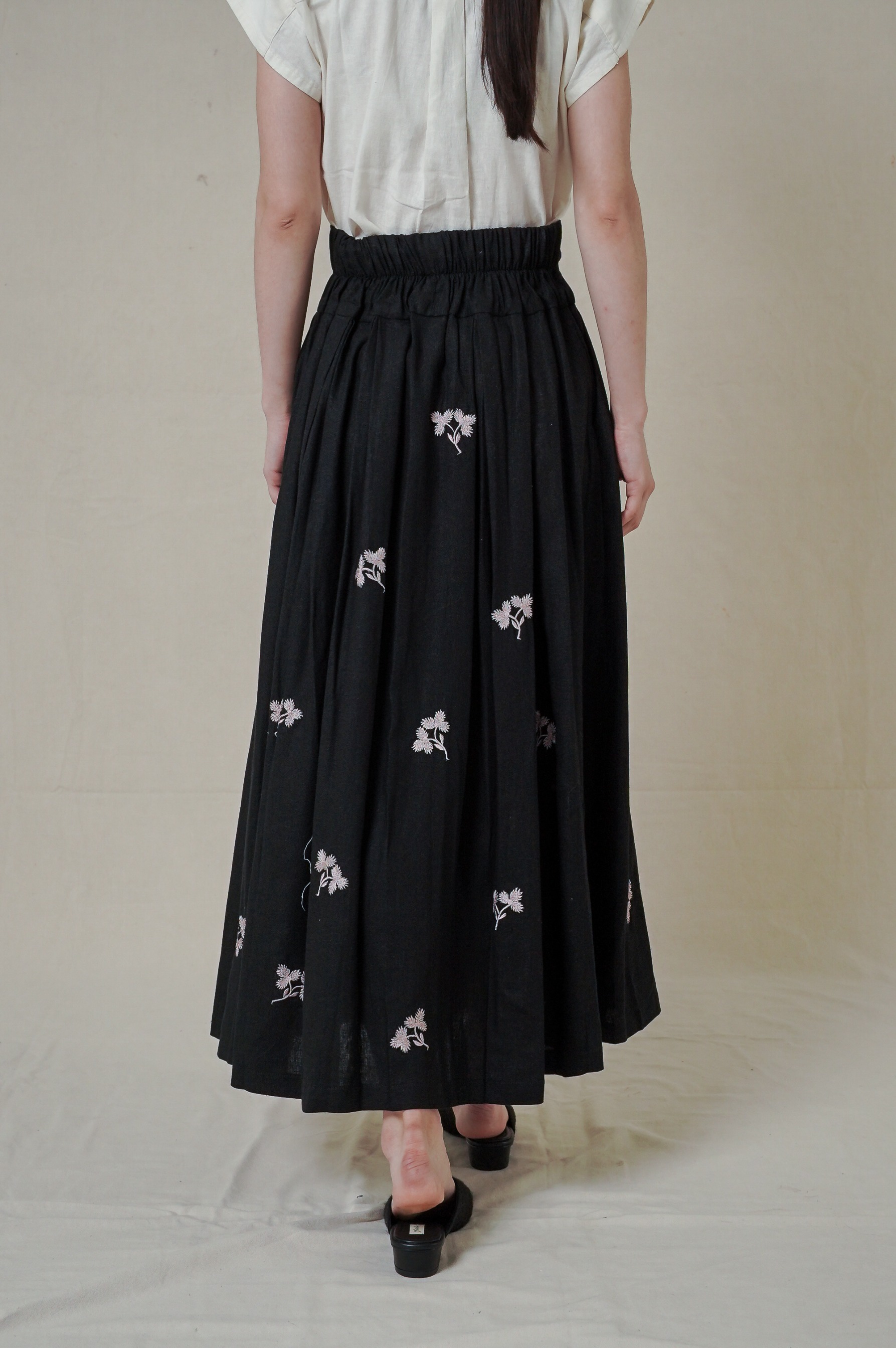 Suja Skirt New