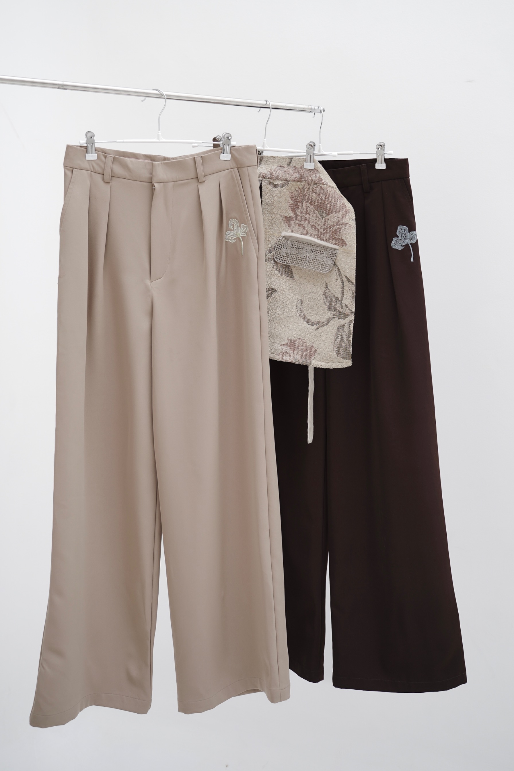 x Indira Semi Wool Pants
