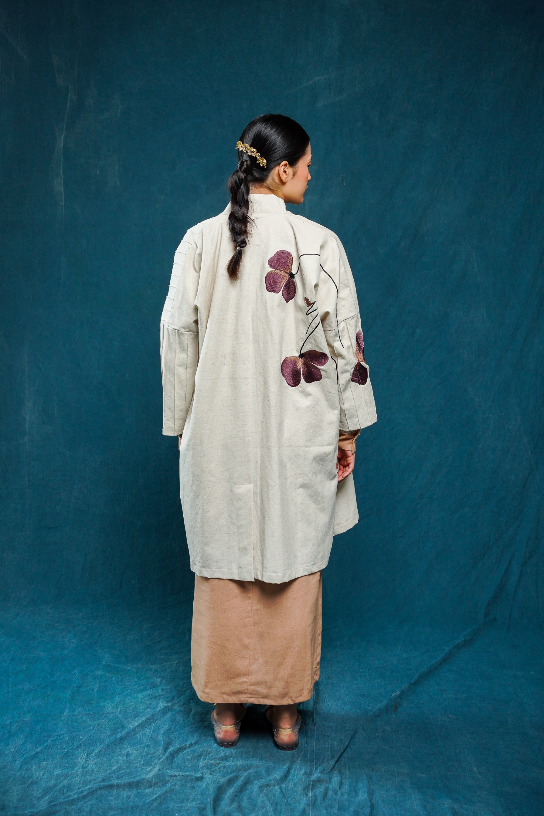 Runa Linen Outer