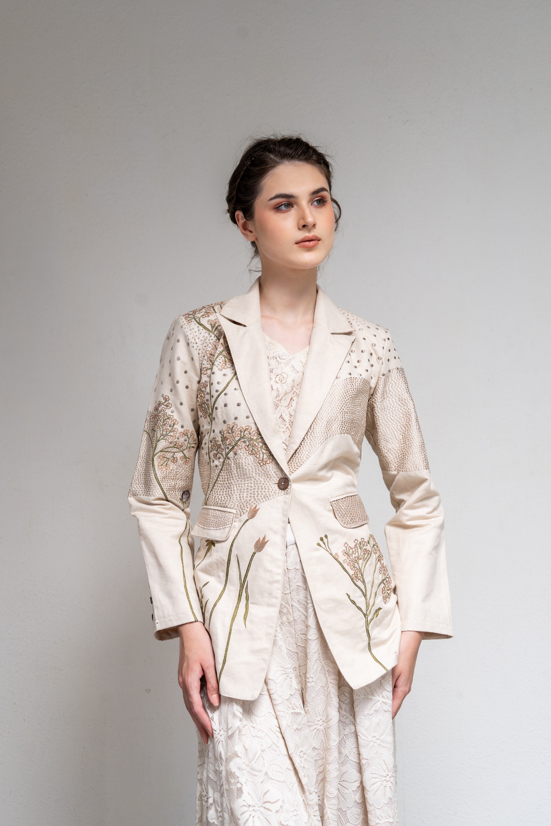 Hanna Blazer