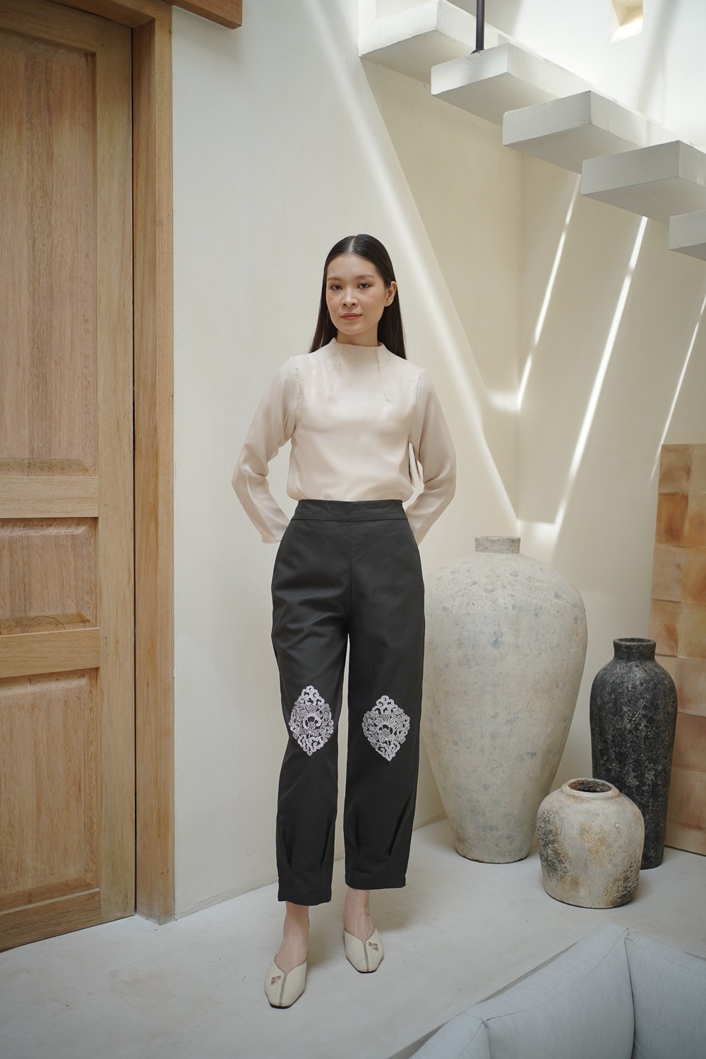 Linen Barrel Pants