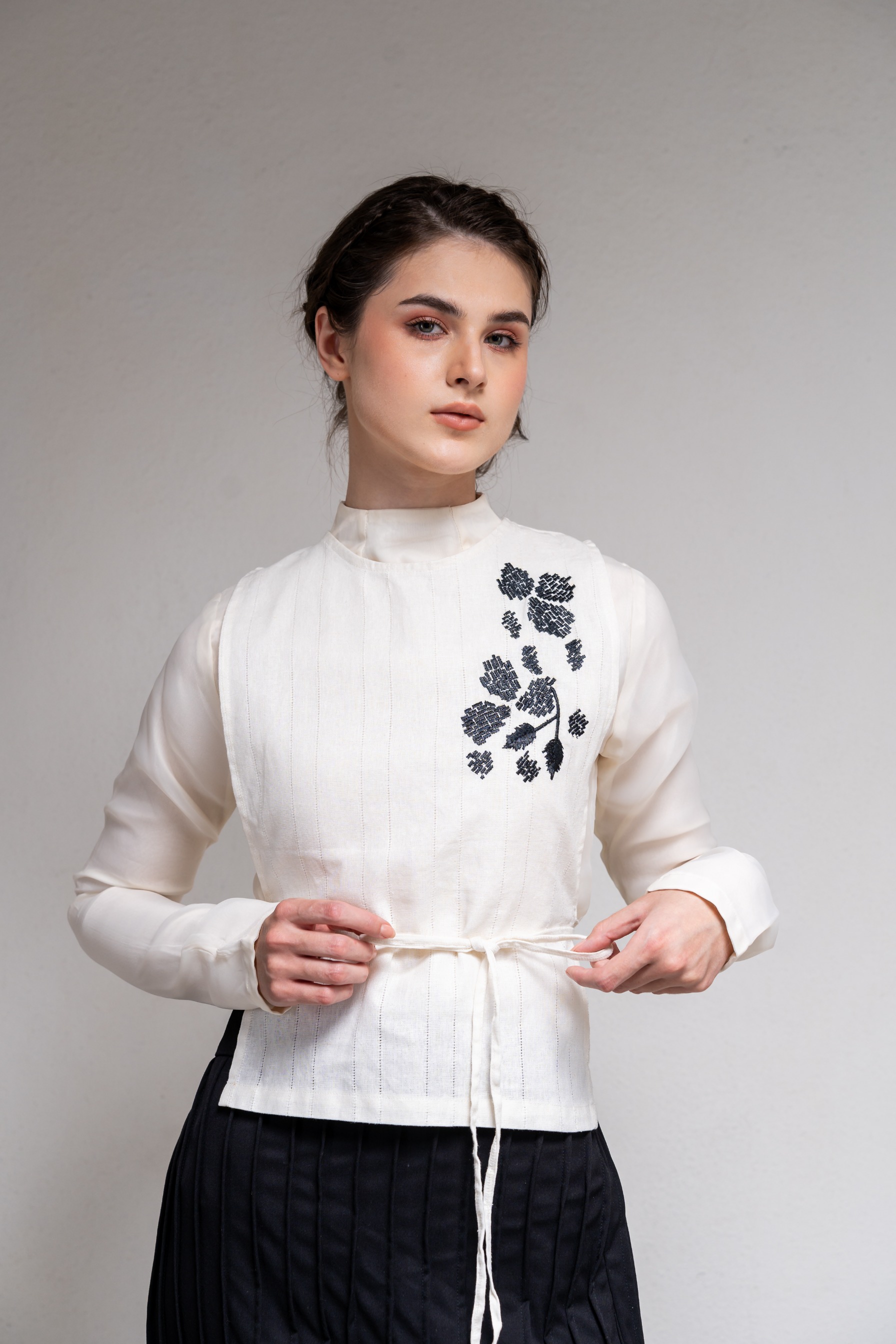 Sae Vest