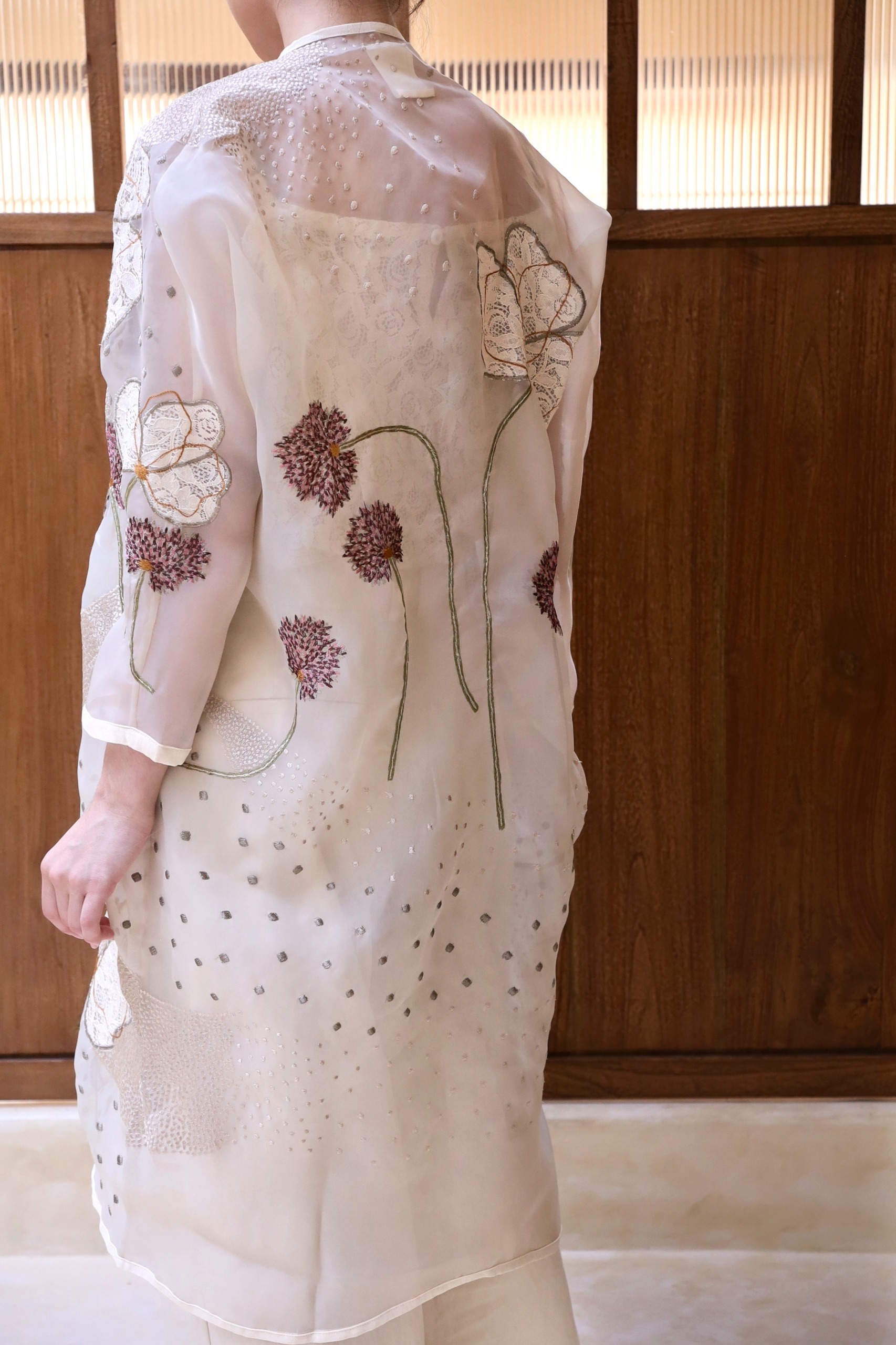 Larasati Outer