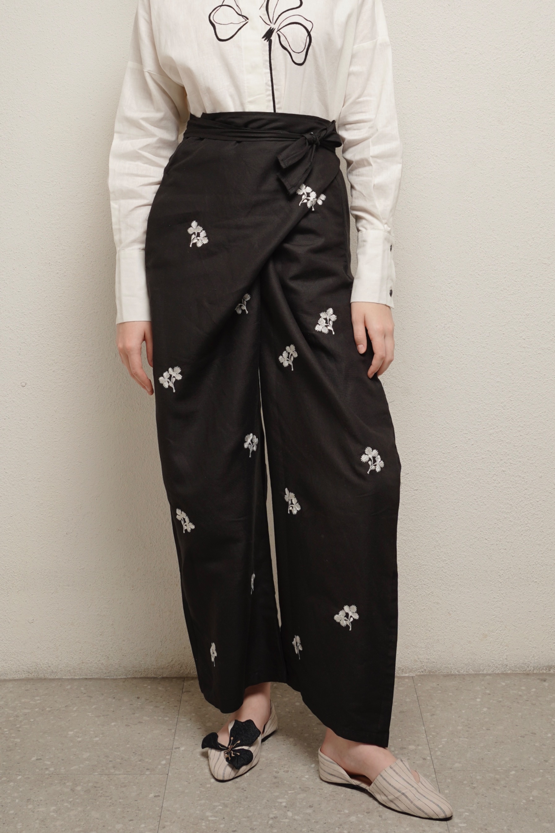 Suja Pants New