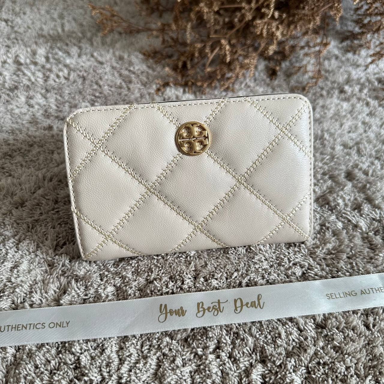 Tory Burch Willa Wallet