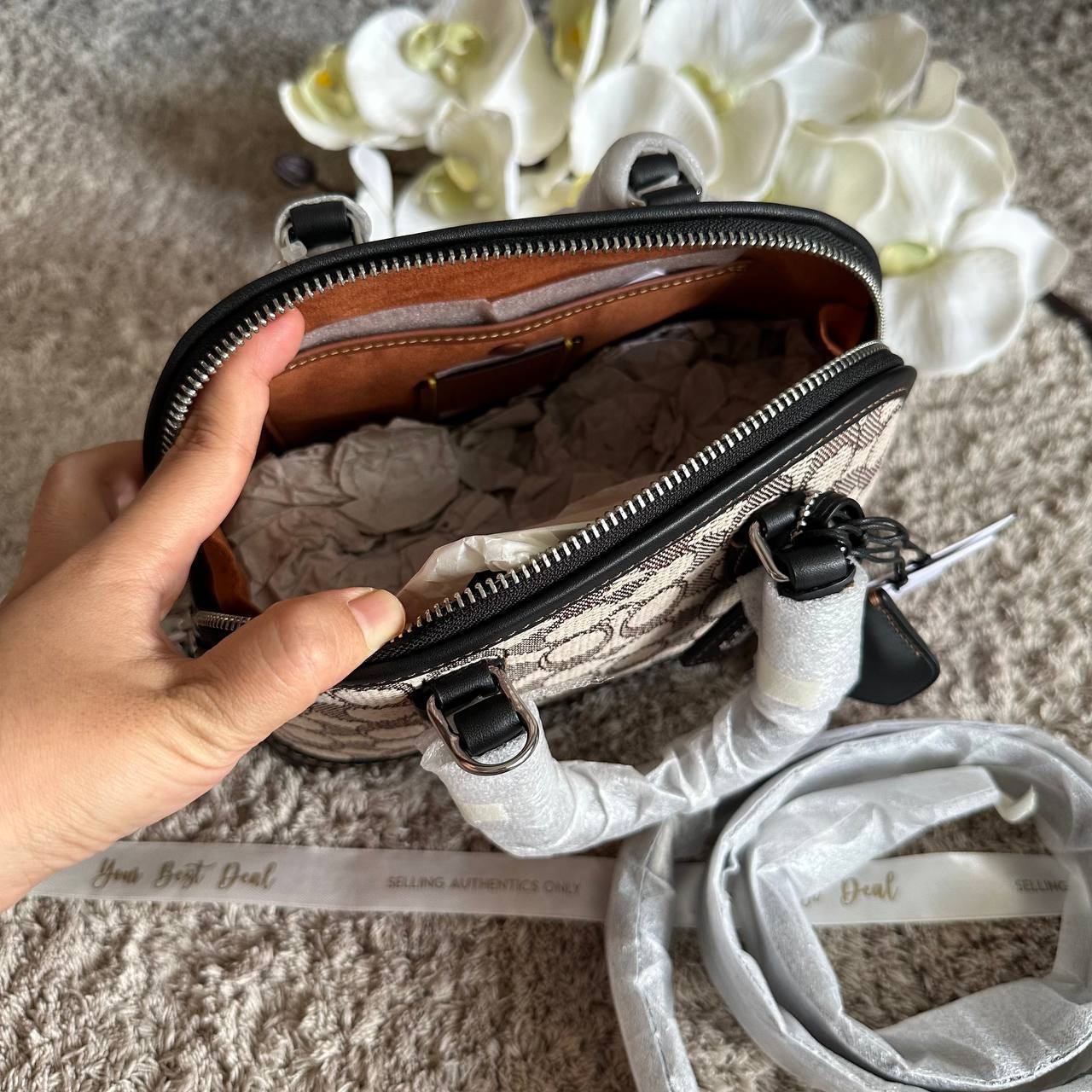 Coach Revel Bag 24 