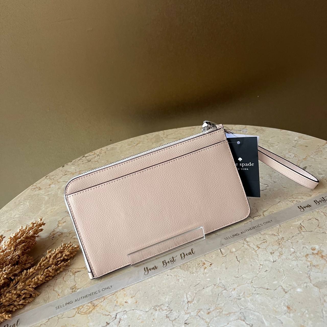 Kate Spade Lucy Medium L Zip Wristlet