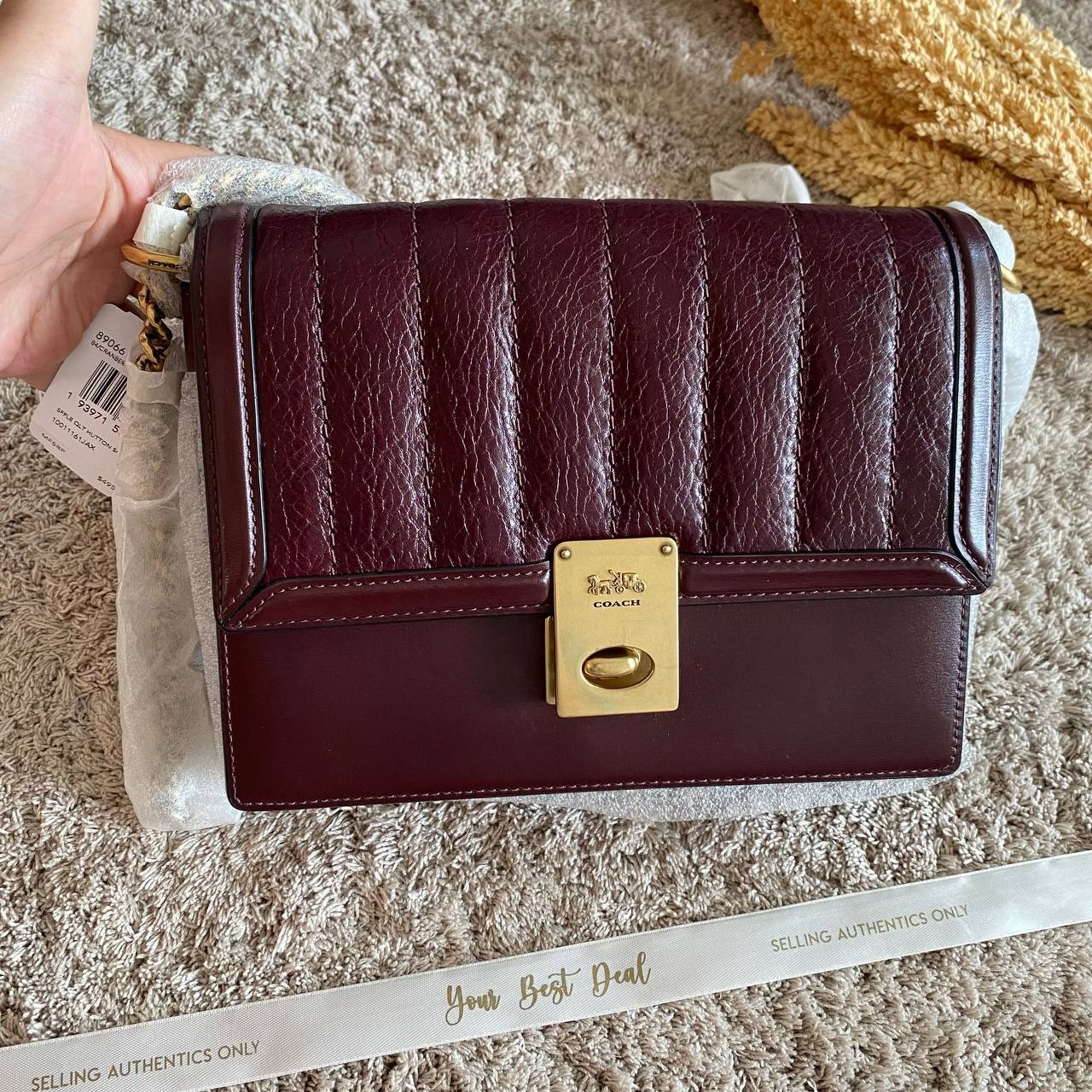 Coach Hutton Shoulder Bag