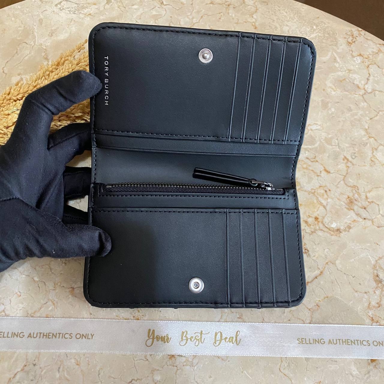 Tory Burch Willa Wallet