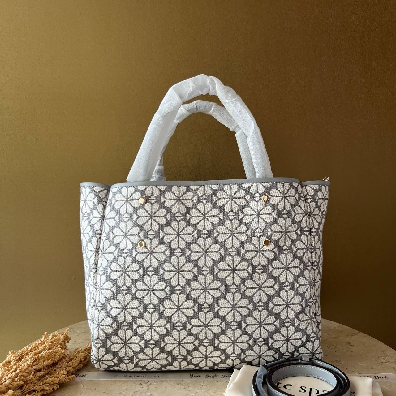  Kate Spade Flower Jacquard Everything Medium Tote 