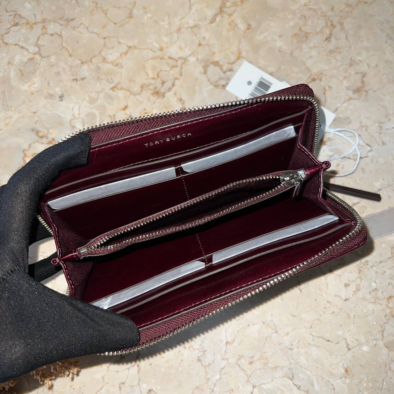 Tory Burch Kira Diamond Quilt Distressed Zip Continental Wallet