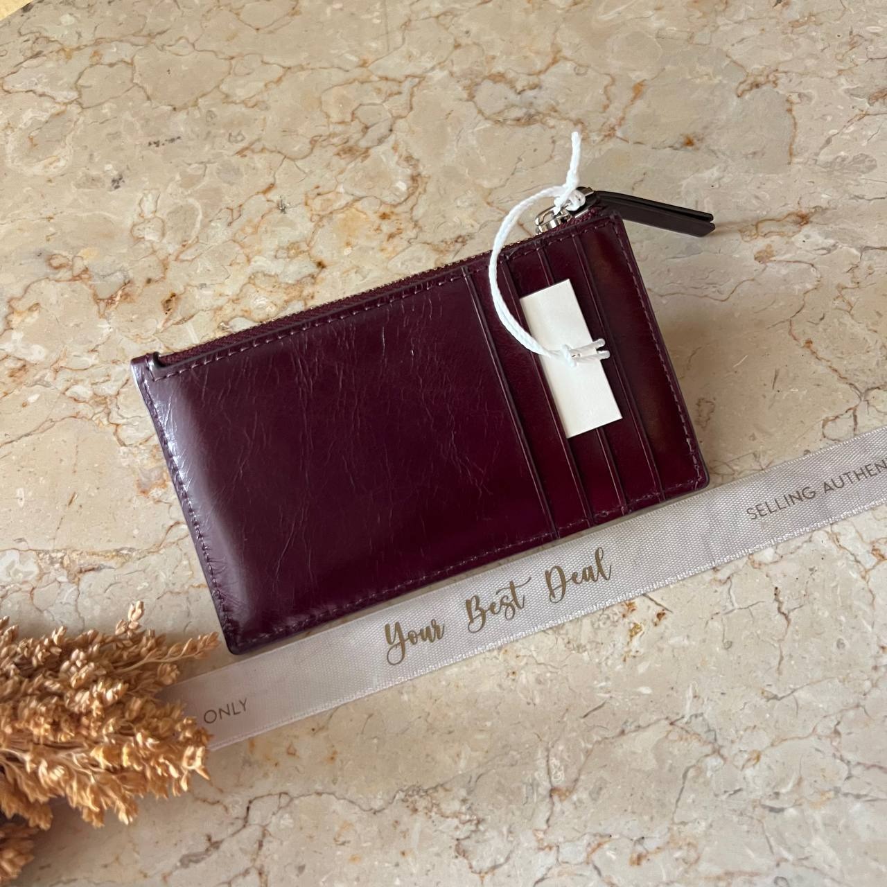 Tory Burch Kira Diamond Quilt Distressed Small Zip Card Case