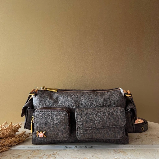 Image of Michael Kors Dakota Small Convertible Pocket Crossbody