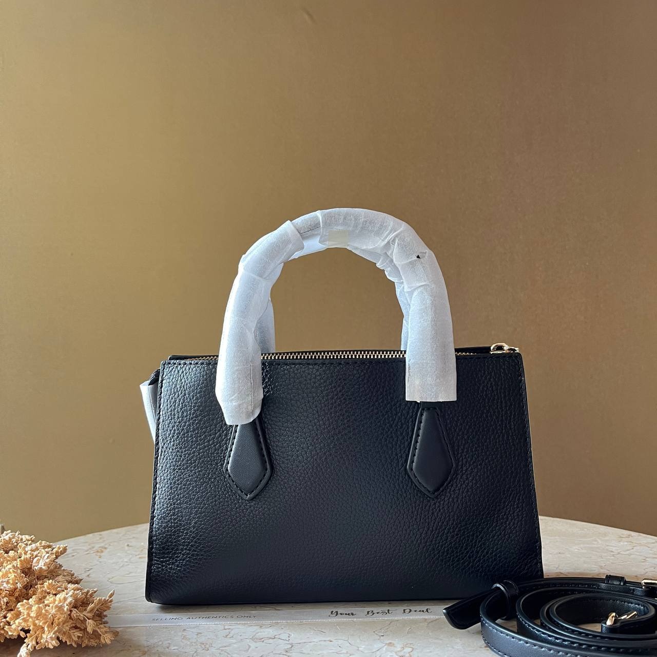 Michael Kors Valerie Small Satchel Black