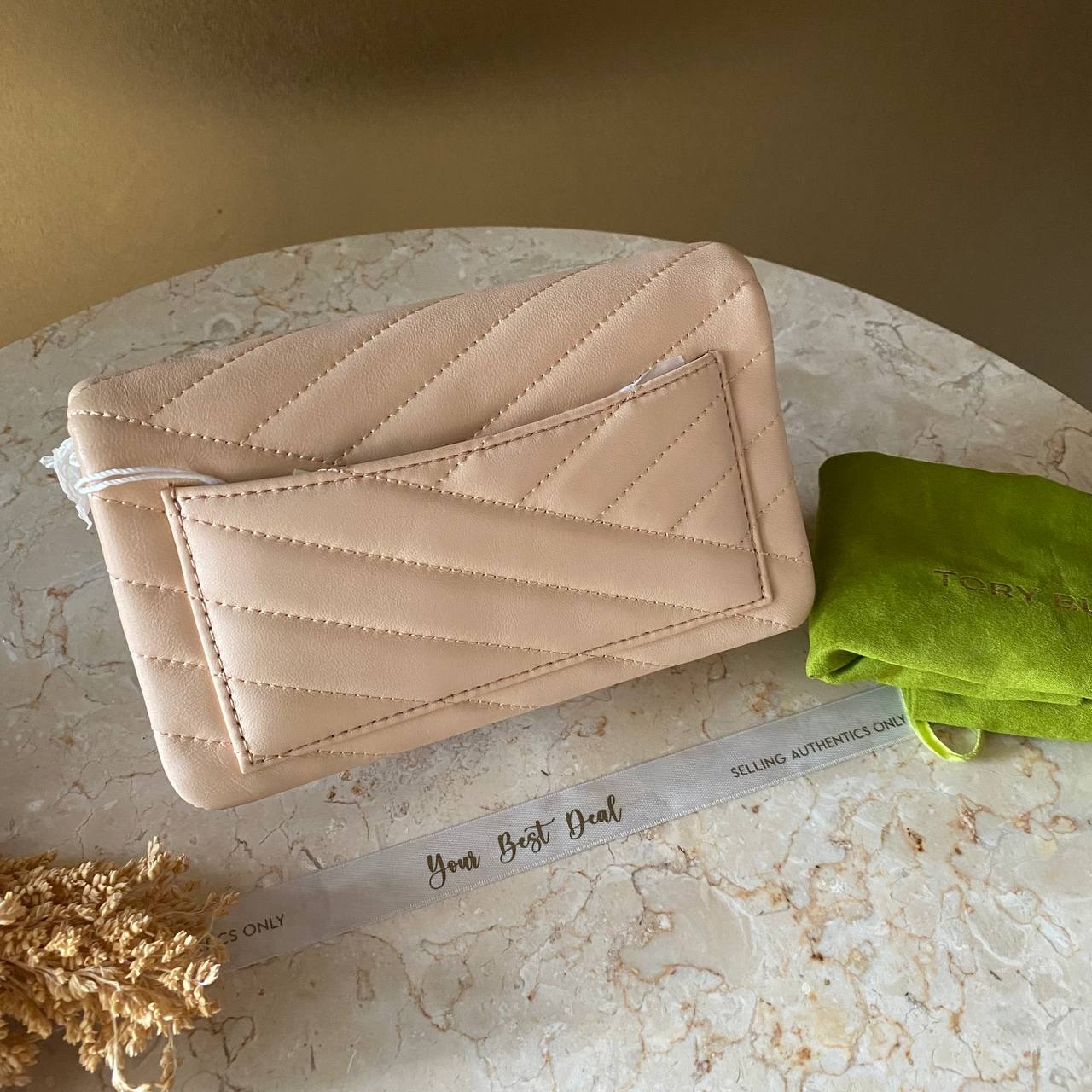 Tory Burch Kira Chain Wallet