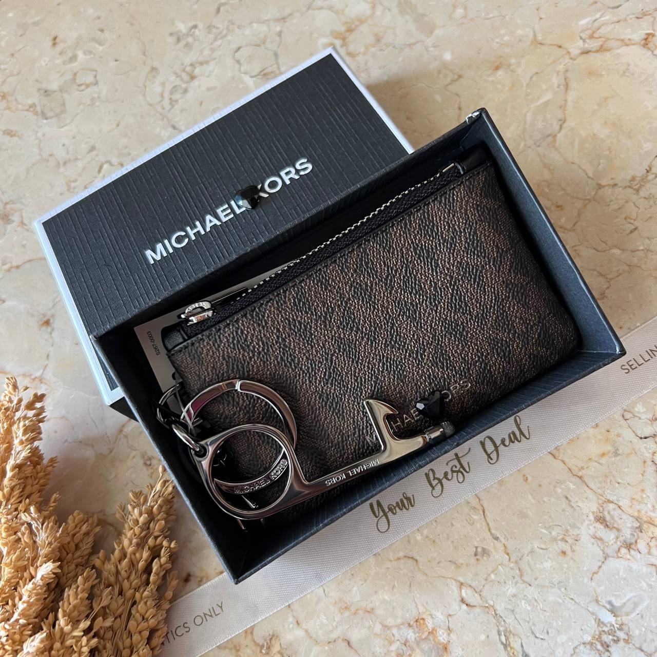 Michael Kors Logo No Touch & Pouch Key Chain Set