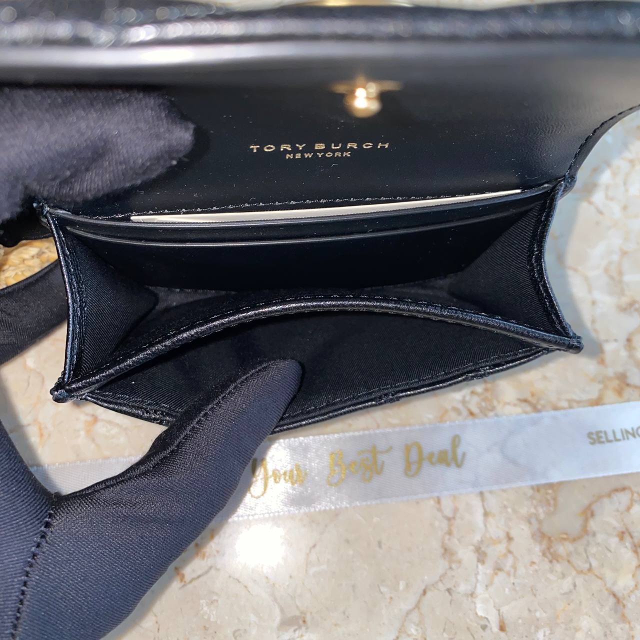 Tory Burch Willa Wallet