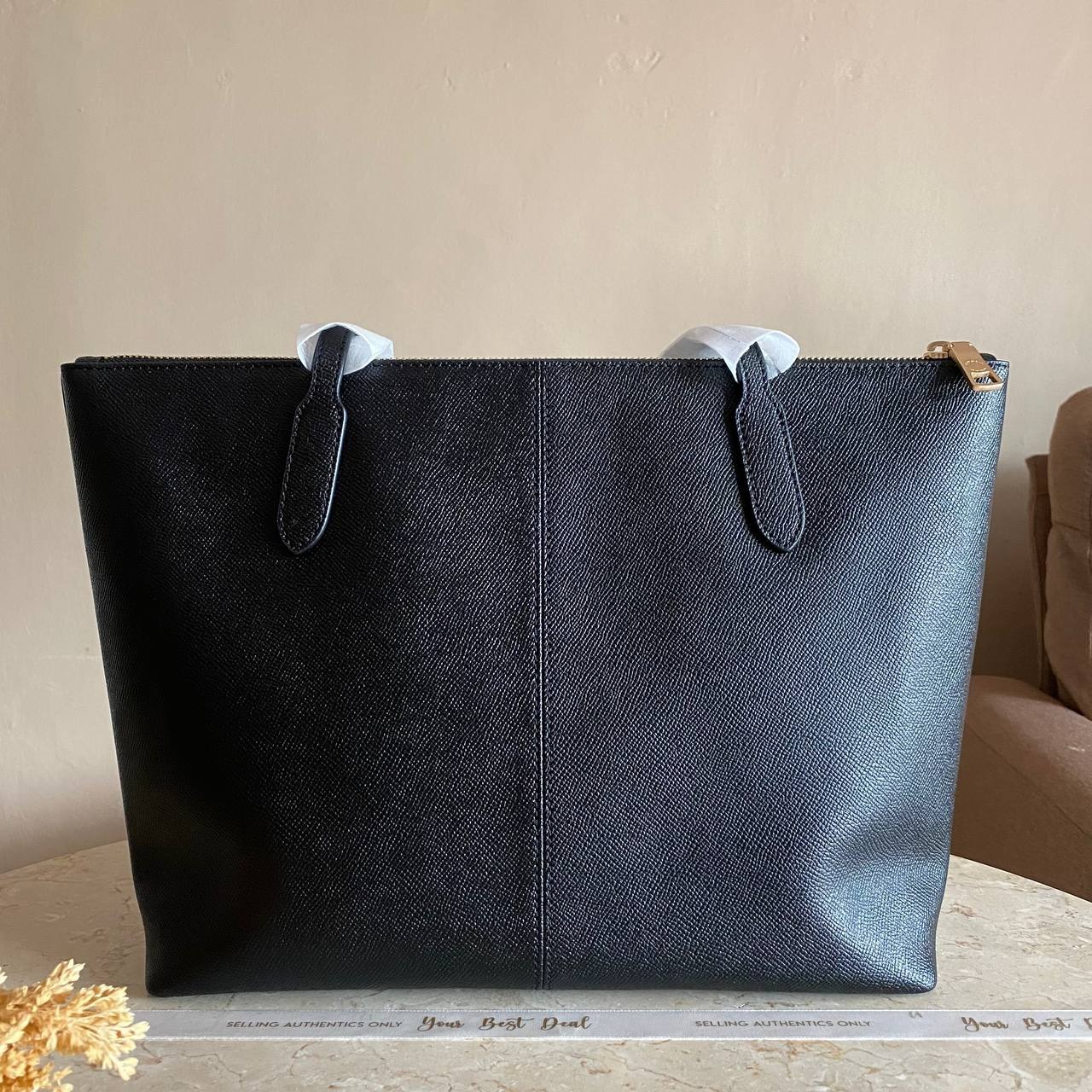 Coach Fiona Zip Tote