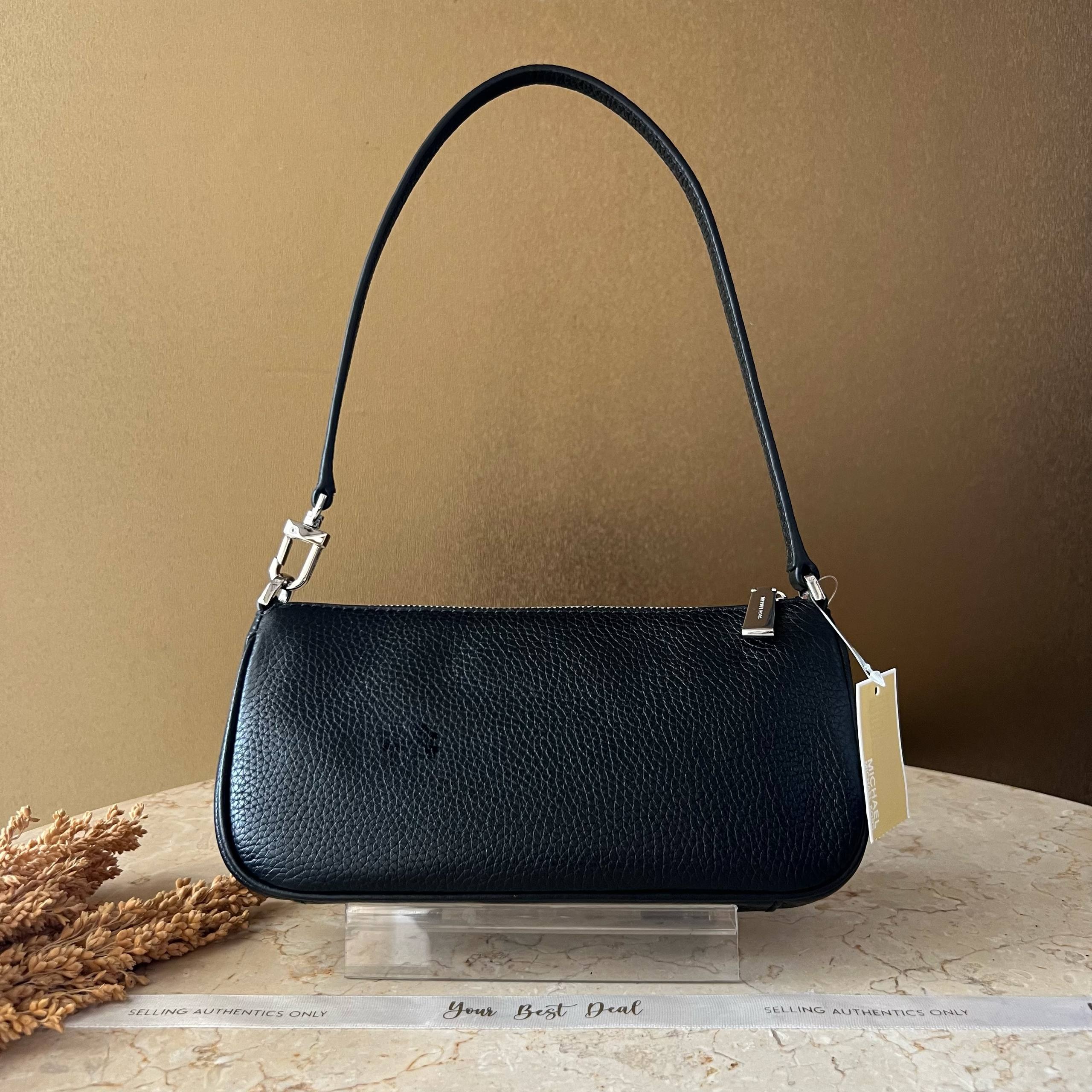 Michael Kors Zoe Small Pochette 
